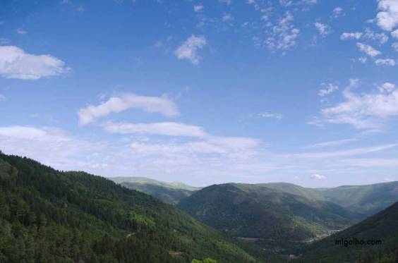 Paisagem com Vila de Sameiro ao fundo.